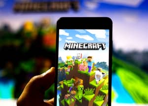 Minecraft video game starting on a phone