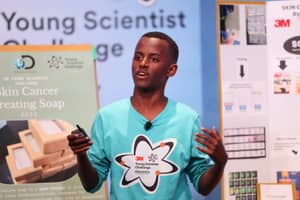 Herman Bekele presenting at Young Scientist Challenge in St. Paul, Minnesota